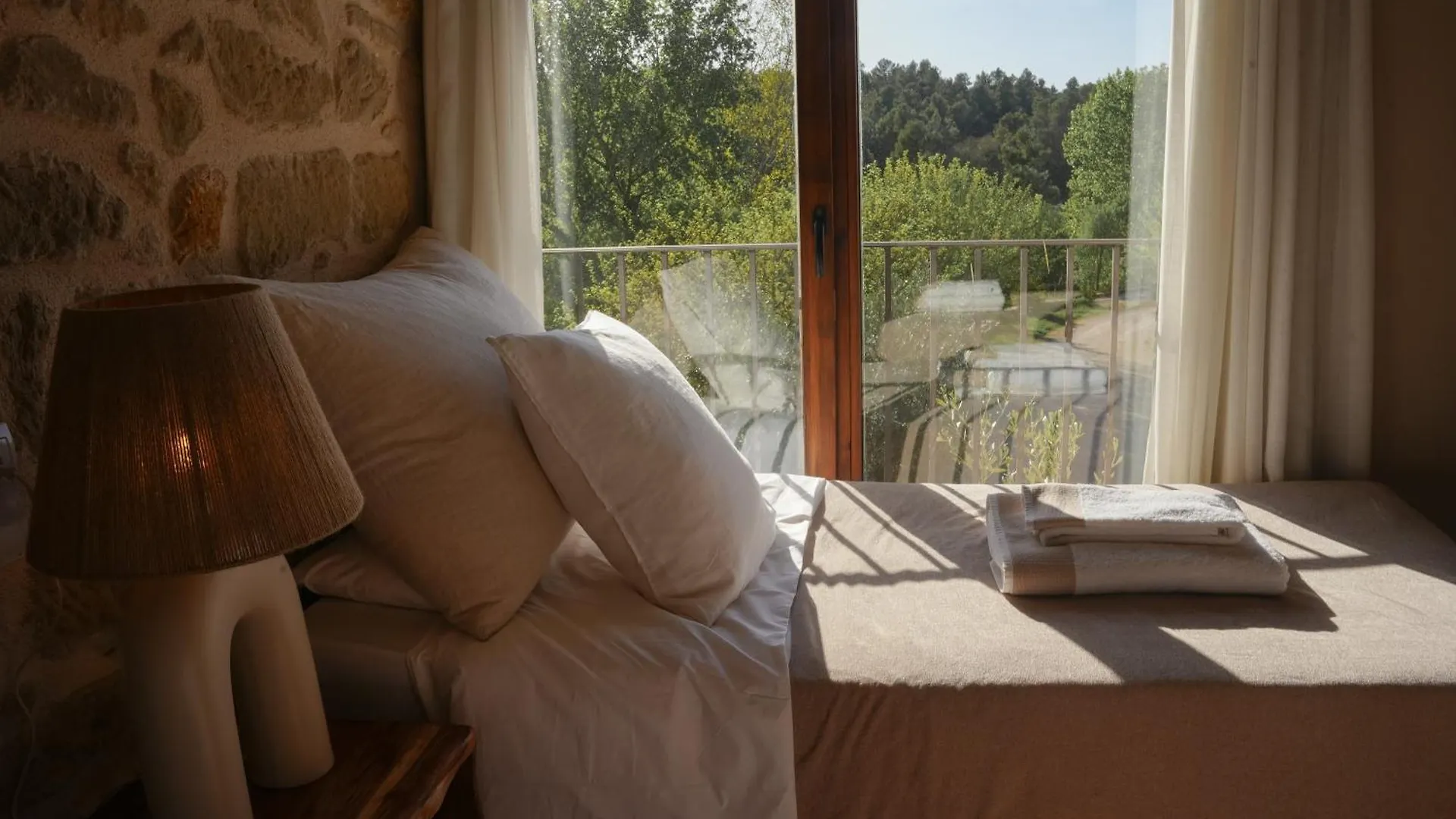 **  Hotel Hort De Fortunyo Арнес Испания